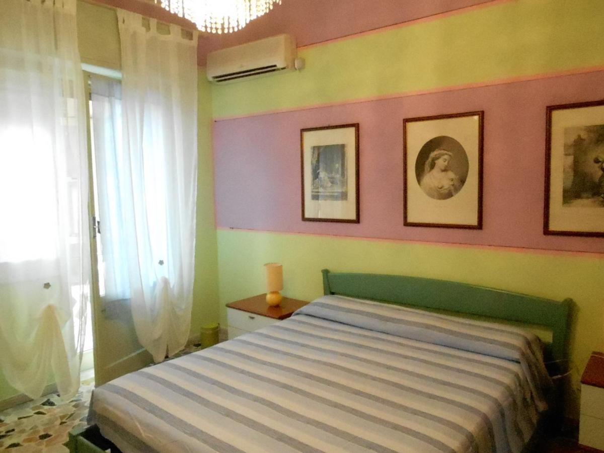 I Tetti Di Sassari B&B Bilik gambar
